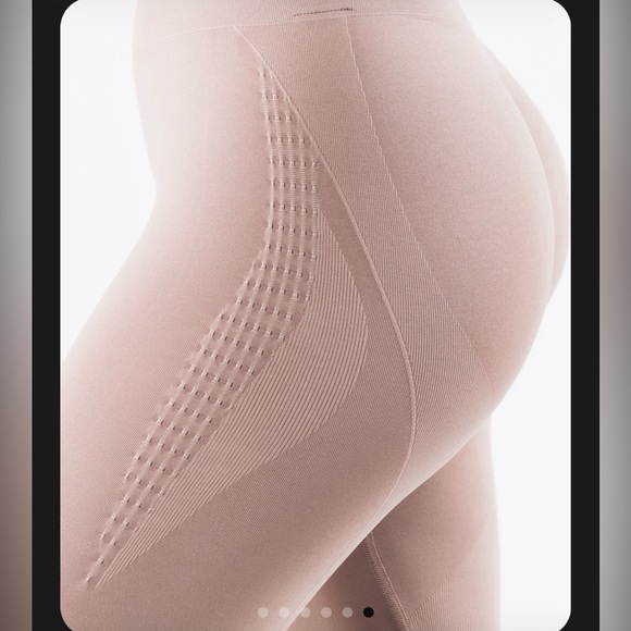 Alphalete Contour Amplify Leggings - Picture 9 of 9